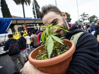 Marijuana Fair in Rome